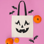 Bolso De Tela Girly Jack O Lantern Calabaza Halloween<br><div class="desc">Celebra Halloween con estilo con esta mochila de calabaza de niñas. Este divertido diseño de linternas tiene una sonrisa mullida y unas pestañas fabulosas.</div>