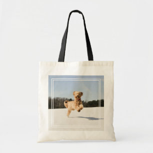 Bolso De Tela Goldendoodle corriendo por campo