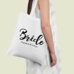 Bolso De Tela Guión elegante "Novia" personalizado<br><div class="desc">Divertido diseño personalizado de fiesta nupcial.</div>
