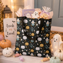 Hada de Halloween Adorable y Calabazas Pastel