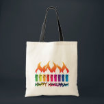 Bolso De Tela Hanukkah Rainbow Menorah<br><div class="desc">Menorah contemporánea arcoíris celebrando la época de fiestas judías con las palabras Feliz Hanukkah. Arte original de la artista Margaret Loftin Whiting.</div>