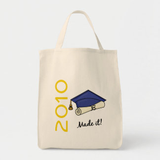 Bolso De Tela Hecho le el casquillo y el diploma de la