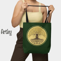 Hermoso árbol de Banyan amarillo verde