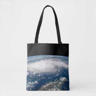 Bolso De Tela Huracán Dorian Sobre El Océano Atlántico.