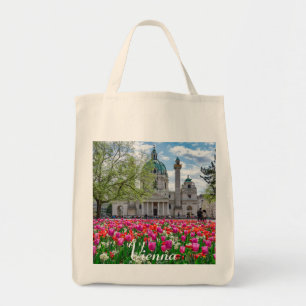 Bolso De Tela Iglesia de San Carlos en primavera en Viena, Austr