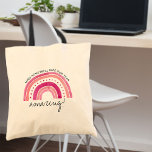 Bolso De Tela Impresionante profesor Doodle rosa Arcoiris person<br><div class="desc">Bolso de té personalizado - gran regalo de los profesores para finales de año gracias o aprecio del profesor presente. El diseño está impreso en ambos lados y tiene un arco iris de doodle en tonos rosas. La redacción es totalmente editable y dice "¡el nombre del profesor hizo que nuestro...</div>