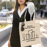 Bolso De Tela Inmobiliaria Empresa Personalizado a sueldo Realto<br><div class="desc">Esta bolsa de moda de realtor tote está hecha personalizado con el nombre de tu compañía de propiedades. Este diseño en blanco y negro presenta un sencillo dibujo de una línea de un barrio con un árbol a cada lado. Solicite a sus clientes de negocios inmobiliarios para el marketing.</div>