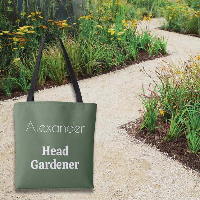Bolso De Tela Jardín de cabeza Jardín Verde Tema personalizado (A green bag with Head Gardener caption, personalized with a name of your choice.)