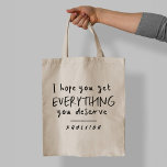 Bolso De Tela Karma consigue todo lo que te mereces<br><div class="desc">Divorciado,  separado o recién hecho amigo gracioso Karma sarcasmo humorístico consigue todo lo que se merece tipografía moderna en blanco y negro único simple bolso de tote regalo</div>