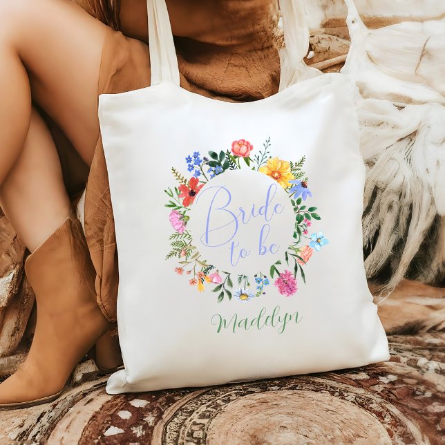 Bolso De Tela La novia de Wildflower será Boda de escritura (Bride to be Wildflower Wedding Tote bag with custom name)