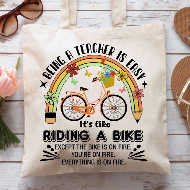 Bolso De Tela lápiz arco iris Apreciación del profesor, profesor (Being A Teacher is Easy, It's Like Riding A Bike tote bag, personalized teacher tote bag, teacher )