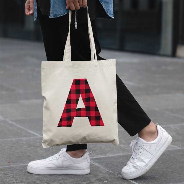 Bolso De Tela Letra negrita a monogramo trenzada en búfalo rojo  (Red and Black Buffalo Plaid Bold Letter A Monogram Tote Bag)