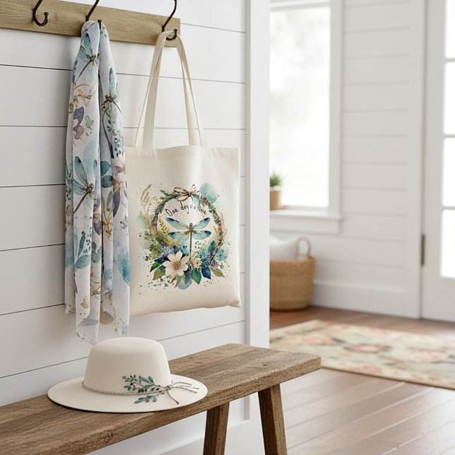 Bolso De Tela Libélula floral Un día a la vez (Subido por el creador)