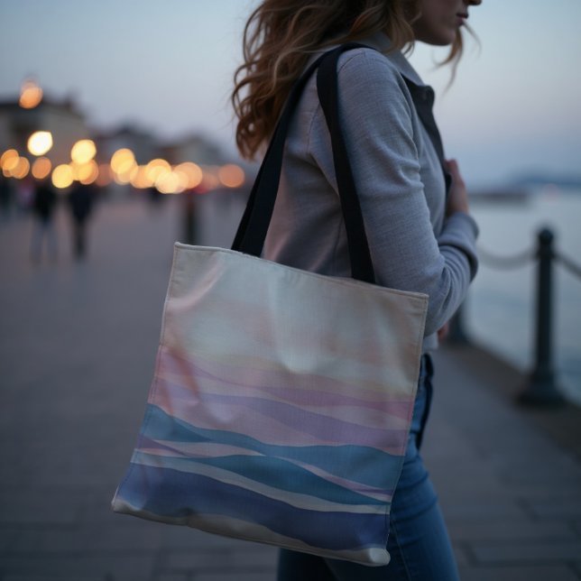 Bolso De Tela Líquido de marea de lavanda Abstracto de la costa (Carry coastal calm at dusk. Your chic Lavender Tide tote for sophisticated style.)