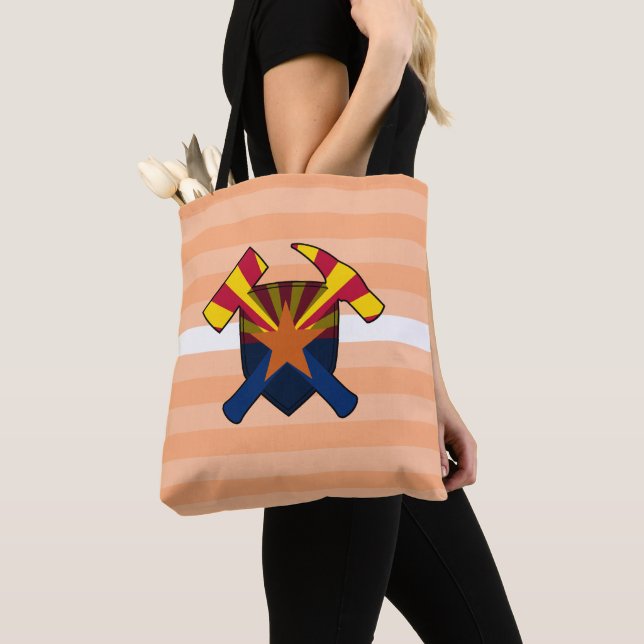 Bolso De Tela Logo de Rock Hammer del geólogo con bandera de Ari (Detalle)