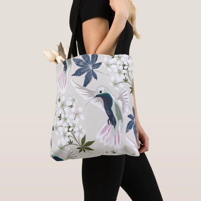 Bolso De Tela Los colibríes y las flores blancas. (Detalle)