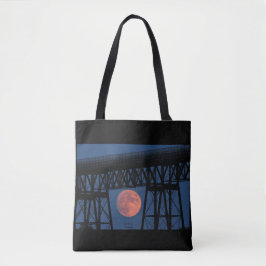 Bolso De Tela Luna de pie bajo puente Walkway