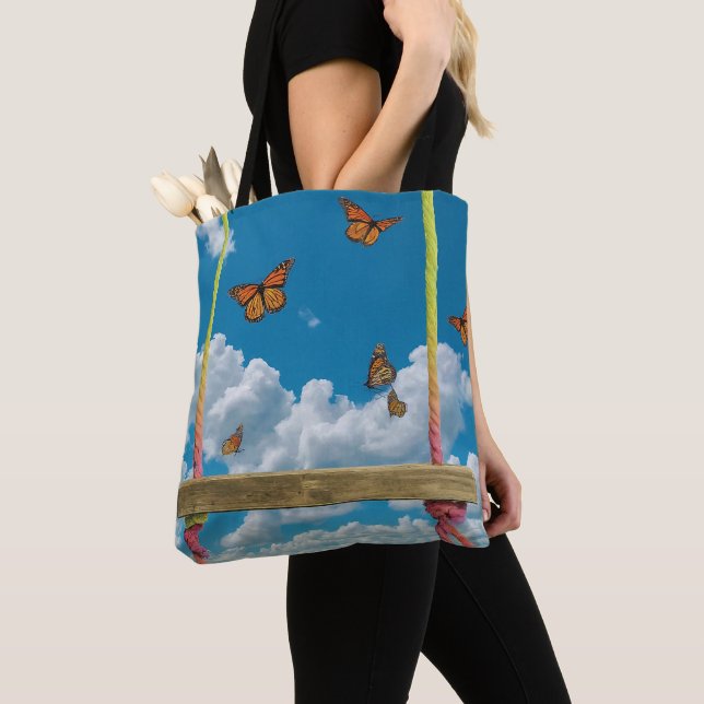 Bolso De Tela Mariposas naranjas en el cielo azul de ensueño (Detalle)