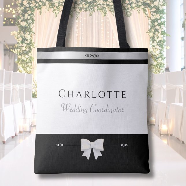 Bolso De Tela Modern Wedding Coordinator Gift | Professional (Professional Wedding Coordinator gift tote bag displayed against a luxury wedding room)