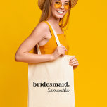 Bolso De Tela Moderna y personalizada ducha de novia dama de hon<br><div class="desc">Echa un vistazo a estas bolsas de té perfectas para tu fiesta nupcial, para invitados a una fiesta de soltera, para invitados de cumpleaños o bodas. Un bolso de tote moderno y elegante es moda y sofisticado para complementar a tu boda o cualquier ocasión especial. Se pueden personalizar con tu...</div>