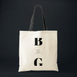 Bolso De Tela Moderno Boda de Monograma Blanco y Negro Minimalis<br><div class="desc">Diseño moderno de monograma minimalista en blanco y negro. Un diseño único que utiliza elementos contemporáneos y tipografía. Un diseño sencillo y elegante en blanco y negro. Un diseño moderno y elegante de bolsos de boda con elementos contemporáneos. También hay disponibles invitaciones de boda coincidentes y otros artículos de papelería....</div>