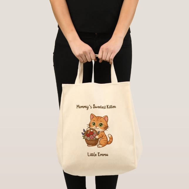 Bolso De Tela Mommy’s Sweetest Kitten: Whimsical Kids' Tote Bag (Anverso (producto))