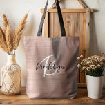 Bolso De Tela Monograma blanco negro Metalizado cepillado de oro<br><div class="desc">Esta elegante bolsa de té personalizada incluye un monograma y un nombre en un moderno guión en blanco y negro sobre un fondo metalizado de color dorado rosa.</div>