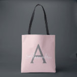 Bolso De Tela Monograma moderno de escritura de guiones gris ros<br><div class="desc">Elegante rosa y gris de Rubor Añade tu propio nombre bolsa de libros monograma. Esta Bolsa de Libros puede ser personalizada para incluir su nombre inicial y de pila y entregarse como regalo para Navidades,  Dulce 16 Cumpleaños,  Ducha de Novias o un Boda.</div>