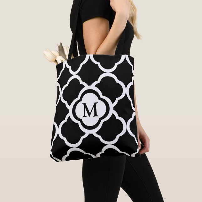 Bolso De Tela Monograma Patrón De Quatrefoil Blanco Y Negro (Detalle)