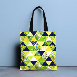 Bolso De Tela Monograma Trendy Tropical Cockatoo Parrot Floral<br><div class="desc">Este moderno diseño presenta un divertido patrón tropical con flores tropicales,  loros y gallos. Personalice su monograma editando el texto en la caja de texto que se proporciona. Personalizado. Regalos.</div>