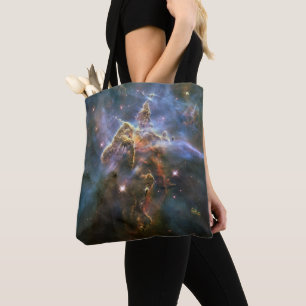 Bolso De Tela Montaña mística en el espacio hubble de la nebulos