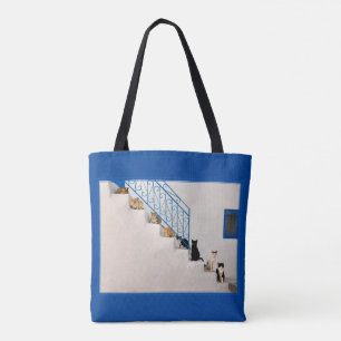 Bolso De Tela Muchos gatos en una escalera blanca en un pueblo g