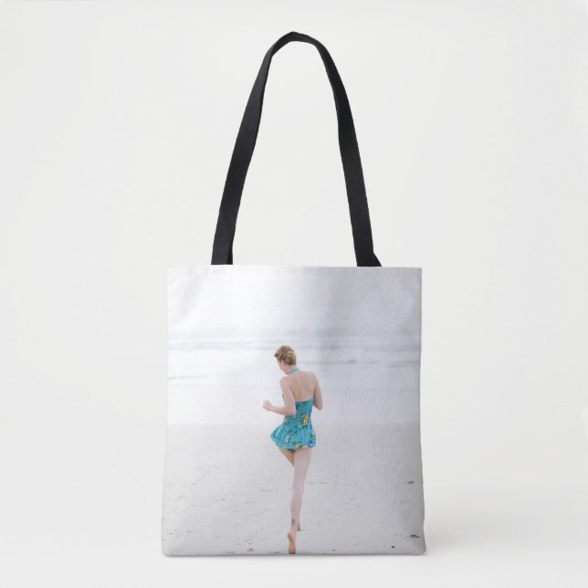 Bolso De Tela Mujer caminando cerca de la playa (Anverso)