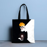 Bolso De Tela Mujer retro sosteniendo arte pop de cámara<br><div class="desc">Este diseño de moda presenta a una mujer que usa gafas de sol y sostiene una cámara al estilo del arte pop. moda,  mujer moderna,  popart,  arte,  retro,  genial,  moda,  moda de moda,  estilo elegante,  femenina,  tote,  bolsas de todoterrenos,  accesorios,  regalos,  regalos.</div>