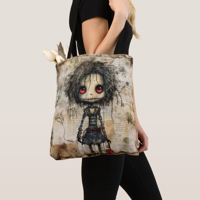 Bolso De Tela Muñeca espeluznante con corazón (Detalle)