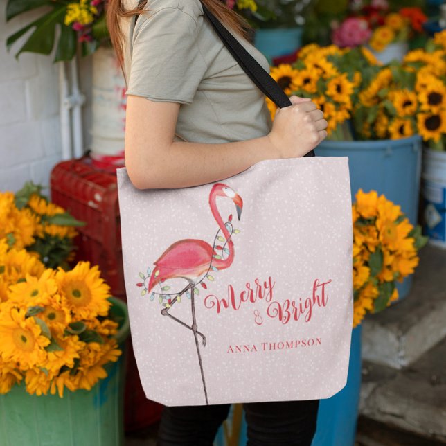 Bolso De Tela Navidades Mínimo Merry y Brillante (Pink flamingo cute holiday tote bag with colorful string lights. )