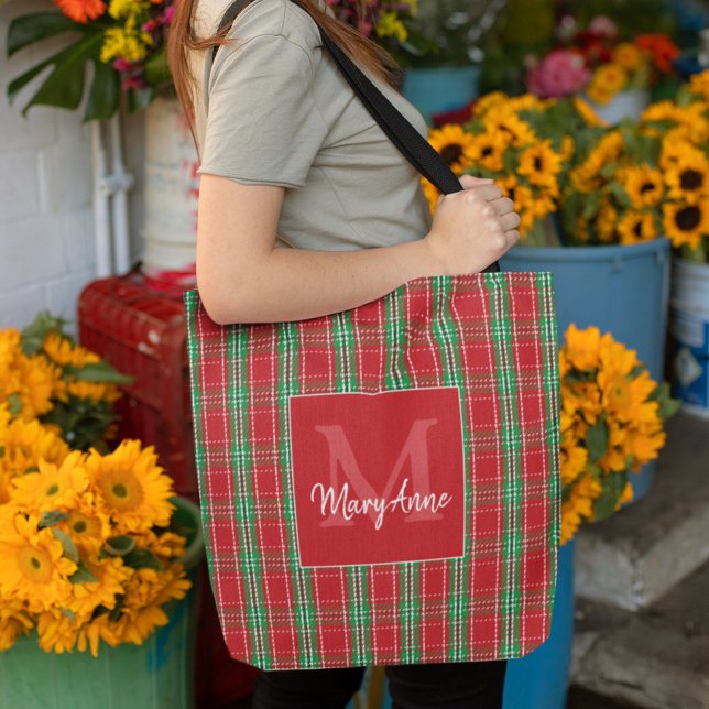 Bolso De Tela Navidades Monograma Rústico Feriado Rojo (Holiday monogram red and green plaid pattern tote bag)