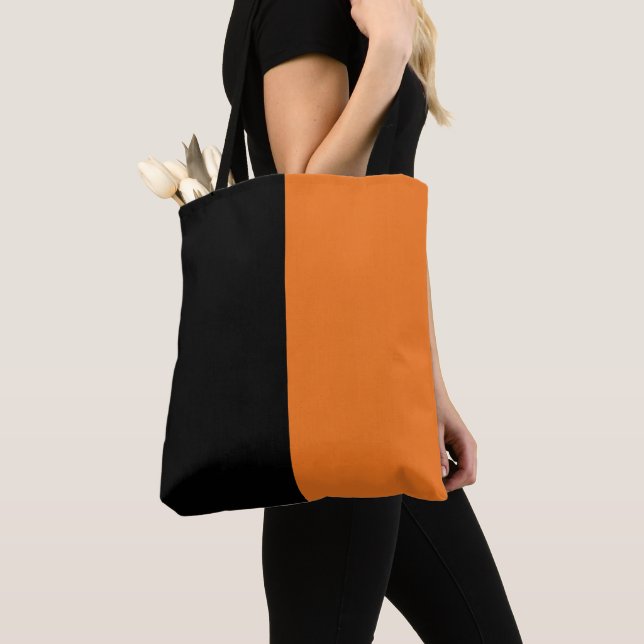 Bolso De Tela Negro y Naranja (Detalle)