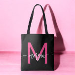 Bolso De Tela Nombra de Monograma del guión moderno rosado calie<br><div class="desc">Lleve sus productos básicos con estilo con nuestro Hot Pink Modern Script Girly Monograma Nombre Tote Bag! Este tote, con un diseño llamativo de color rosa intenso, está personalizado con su nombre en un guión moderno de moda para un estilo moderno y personalizado. Perfecto para ir de compras, ir a...</div>