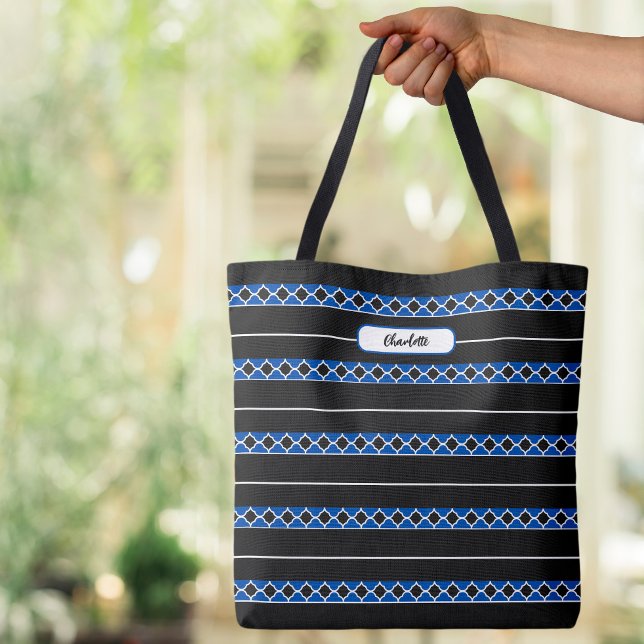 Bolso De Tela Nombre moderno Monograma Quatrefoil Stripes Azul n (Modern Monogrammed Custom Name Stripes Pattern Black Blue Canvas Shopping Tote Bag)