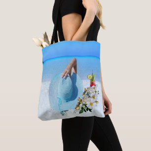 Bolso De Tela Novia En La Playa Con Bouquet Y Bebida