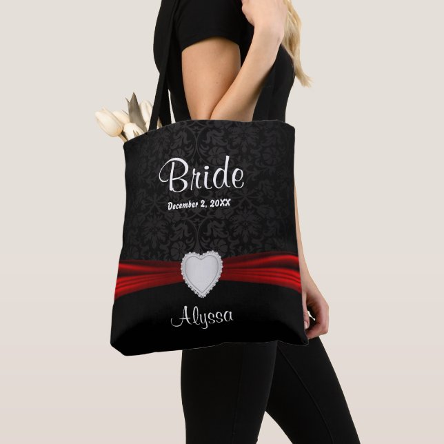 Bolso De Tela Novia - Novia en equipo negro y rojo (Detalle)