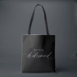 Bolso De Tela Novias de la boda de regalos de la dama de honor M<br><div class="desc">Elevar el arte de regalar con nuestra Bolsa de Tote de la Bridesmaid Personalizada - una expresión atemporal de apreciación y un símbolo de momentos apreciados. Diseñado con sencillez y elegancia, esta bolsa de tote cuenta con una moderna caligrafía romántica que detalla la "dama de honor" en un exquisito guion...</div>
