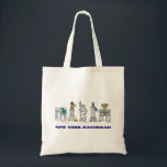 Bolso De Tela Nueva York Hanukkah NYC Chanukah Holiday Tote Bag<br><div class="desc">Cuenta con un original ilustracion con lápiz y tinta de varios monumentos de la ciudad de Nueva York "vestidos" para las vacaciones. ¡Perfecto para Hanukkah!</div>