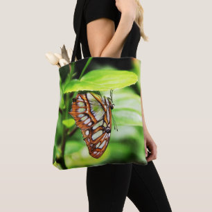 Bolso De Tela Oculto por debajo (2022)