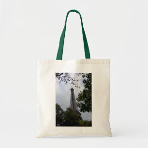 Bolso De Tela Opinión de la torre Eiffel entre el follaje