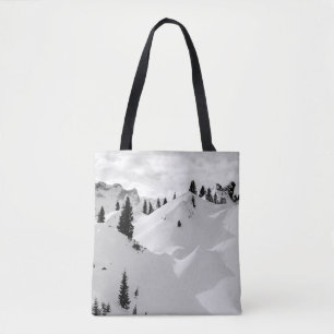 Bolso De Tela Paisaje alpino: Montañas nevadas de árboles frutal