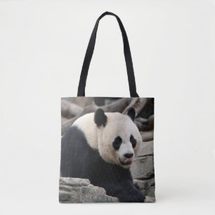 Bolso De Tela Panda gigante sobre rocas
