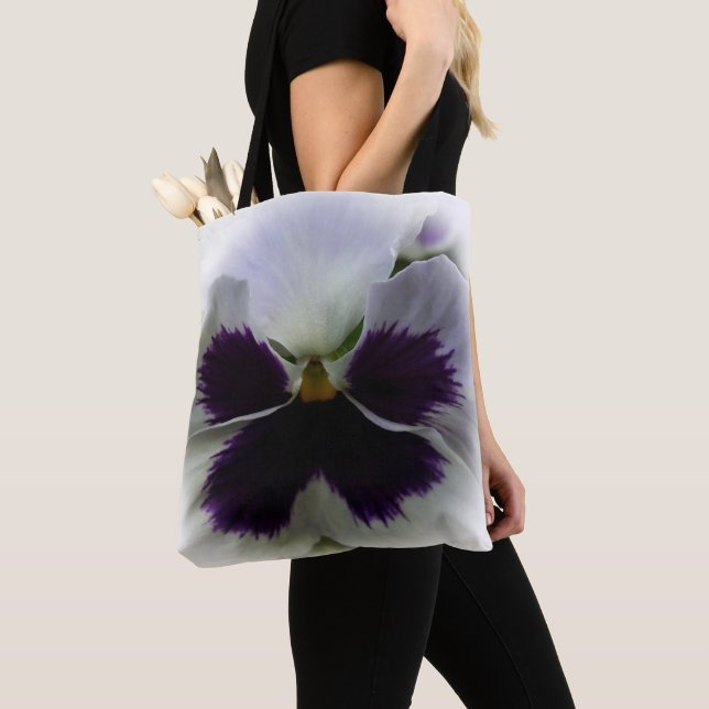 Bolso De Tela Pañuelo morado y blanco (Detalle)