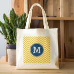 Bolso De Tela Patrón de cheurón amarillo y azul con monograma<br><div class="desc">Un diseño de moda con colores brillantes y un lugar para añadir tus monogramas u otro texto. Si necesita ajustar la ilustración,  haga clic en el botón personalizar y realice cambios.</div>